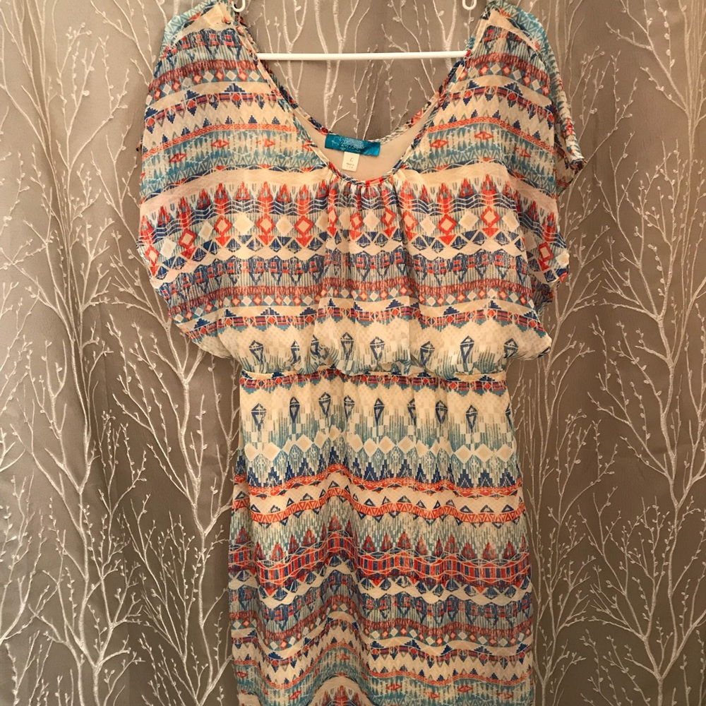 Aztec print dress 💕